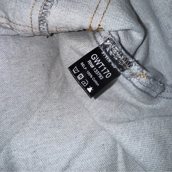 Patchwork Denim and Lace Jacket Distressed Boho Denim Shacket Mixed Floral Lace - Picture 17 of 17